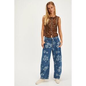 New Free People We The Free Good Luck Printed Barrel Jeans sz  26